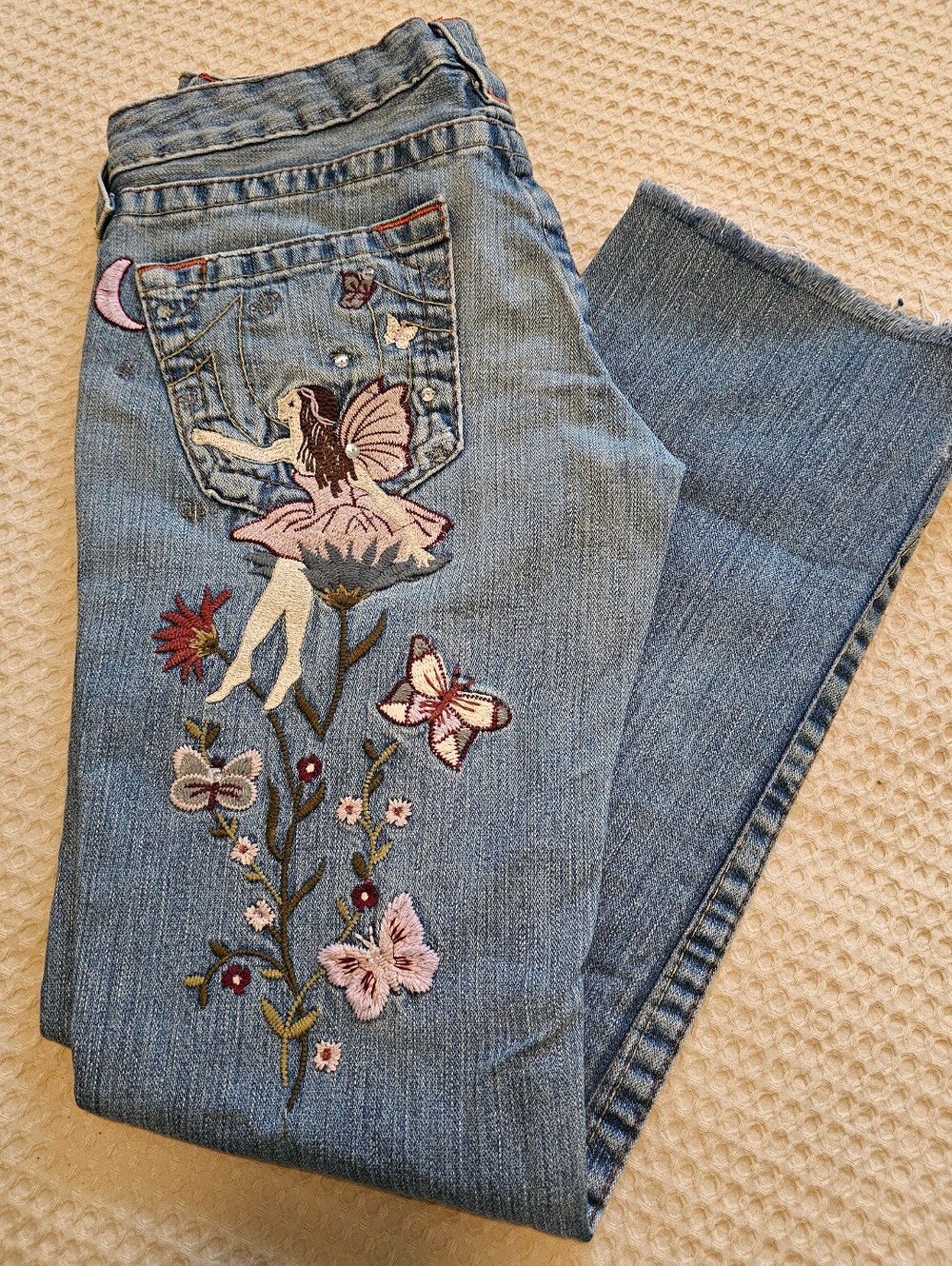 ๐งโโ๏ธโจ TRUE RELIGION FAIRYCORE Y2K VINTAGE JEANS โ EXTREMELY RARE Size 27 - Picture 3 of 15